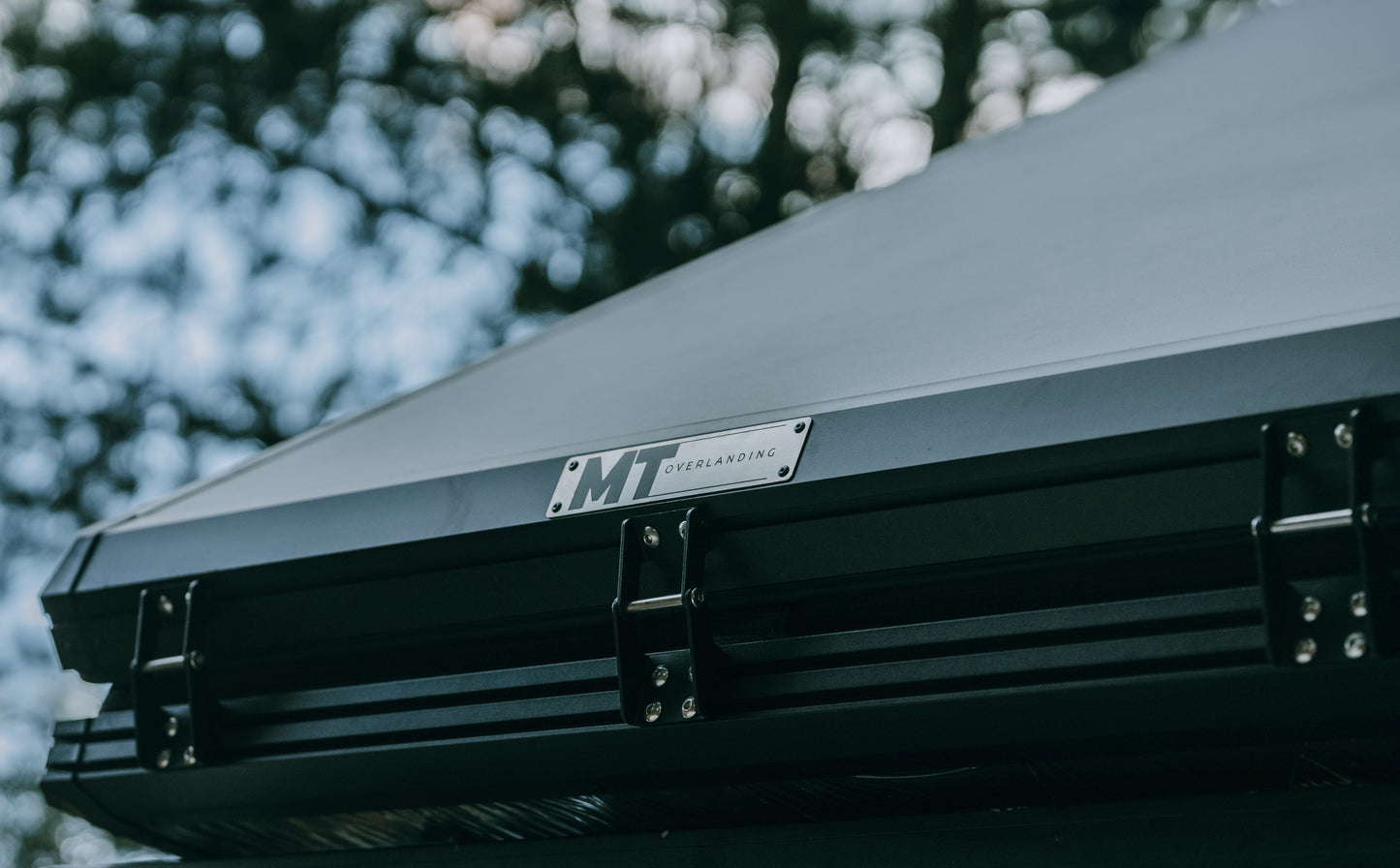 MToverlanding Hardshell Rooftop Tent