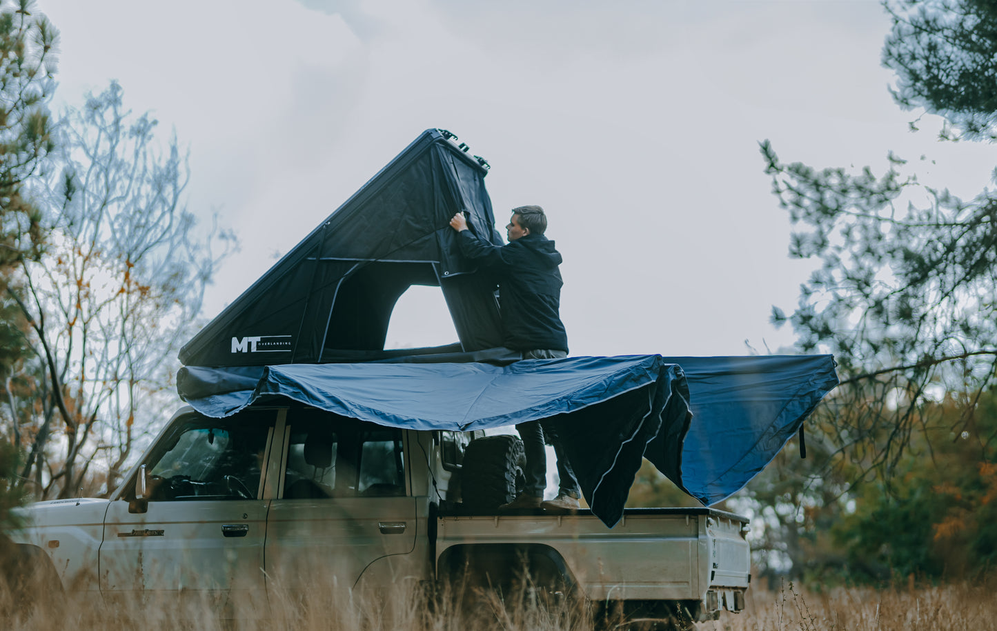 MToverlanding 270° Awning
